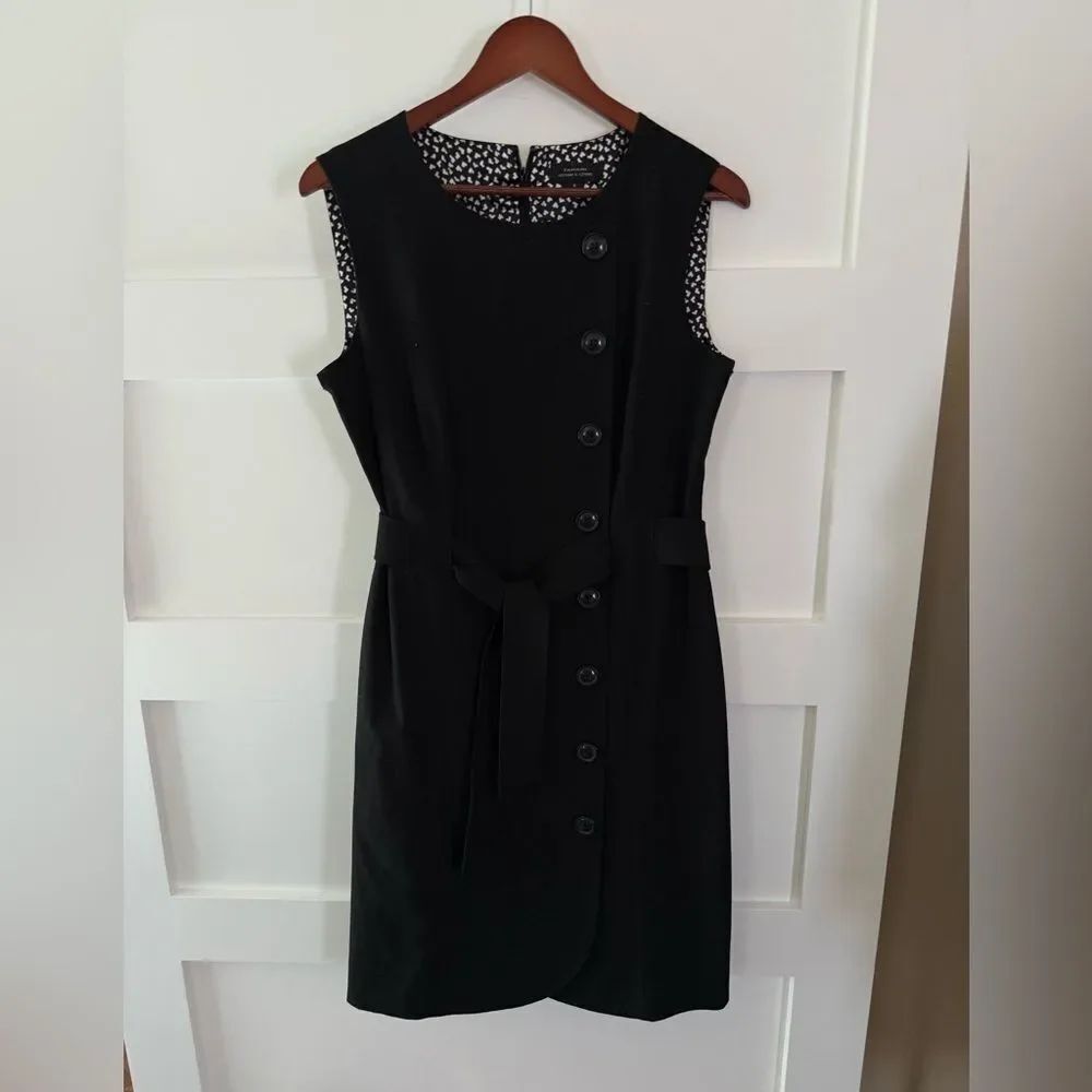 Tahari button down Elegant Black Sleeveless Dress size 6